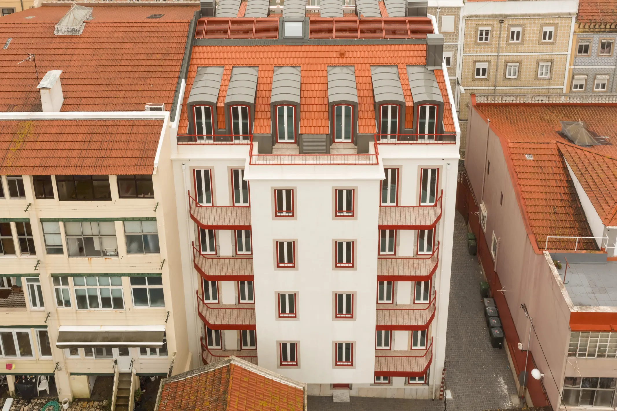 Vista aérea, fachada 2 — Senhora da Glória 109